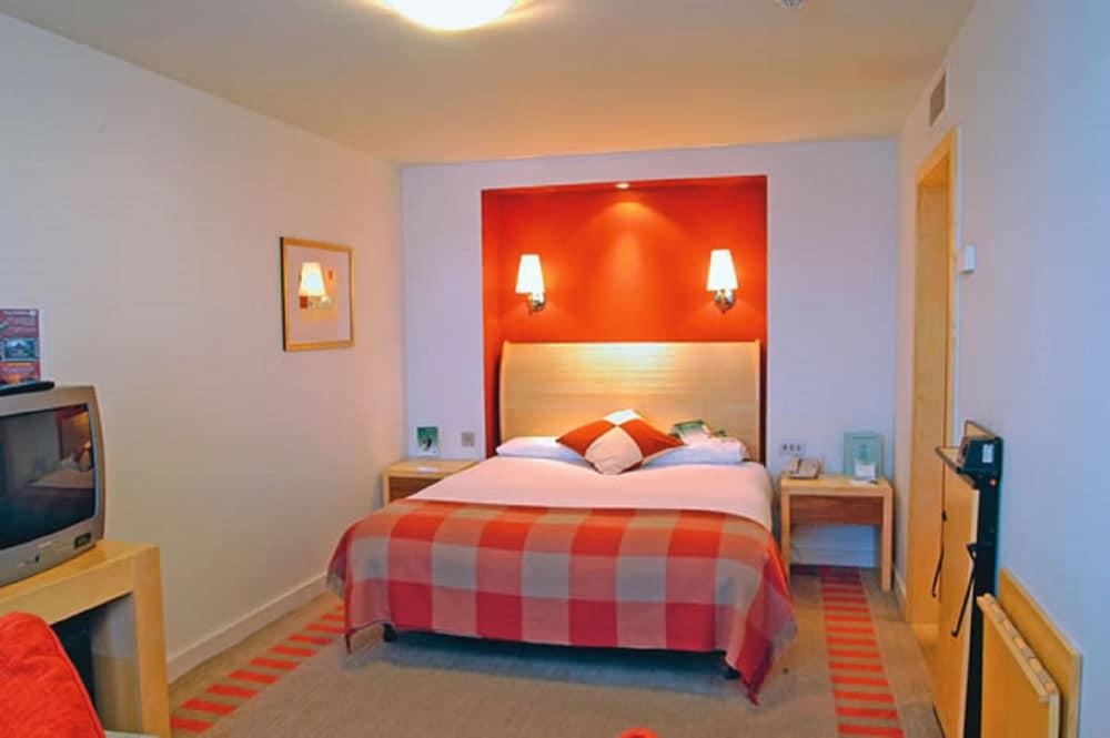 The Britannia Nottingham Hotel Buitenkant foto