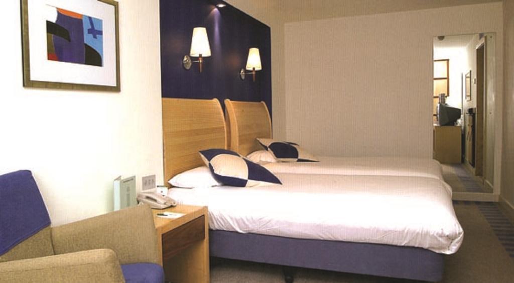 The Britannia Nottingham Hotel Buitenkant foto