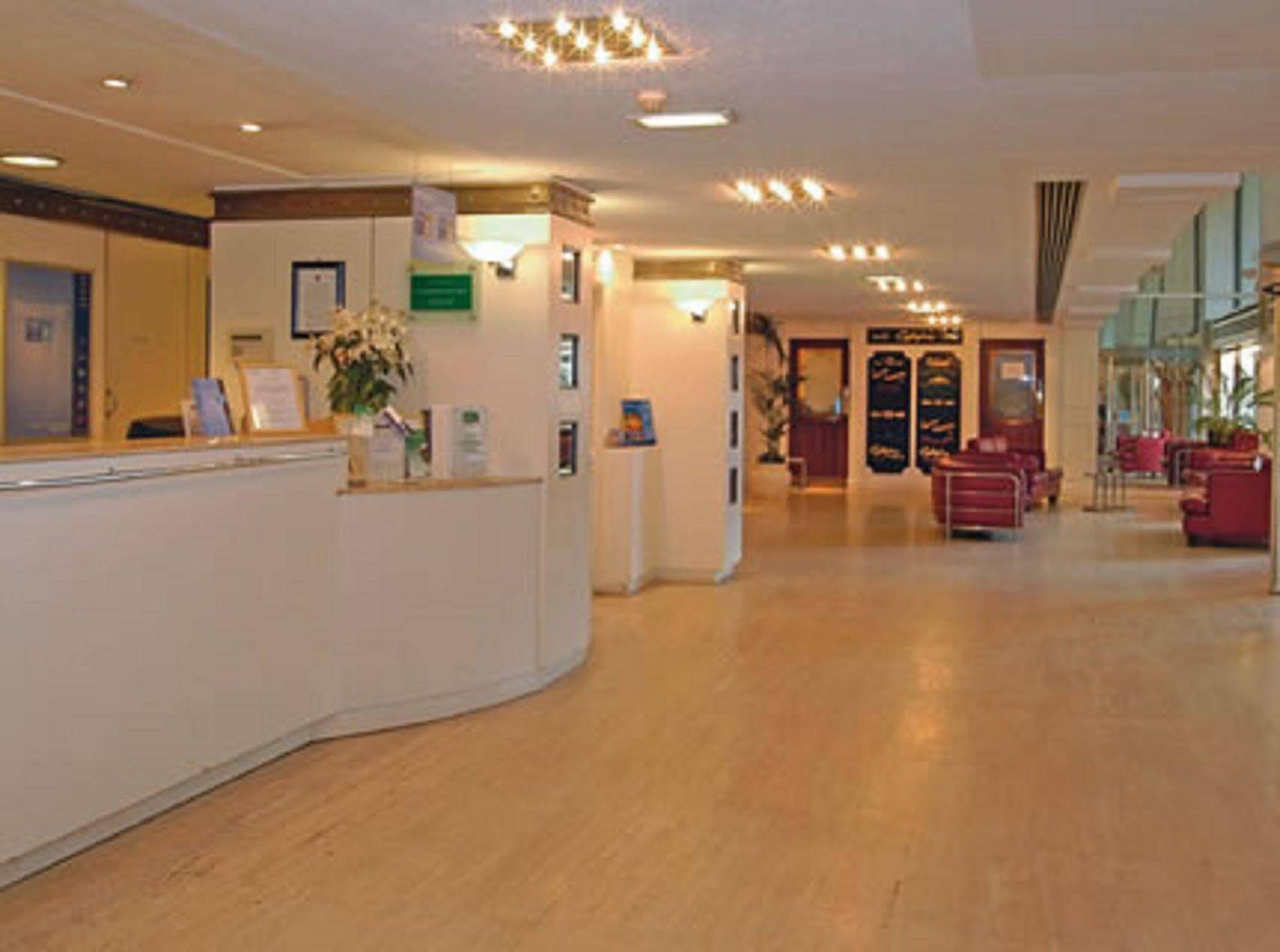 The Britannia Nottingham Hotel Buitenkant foto