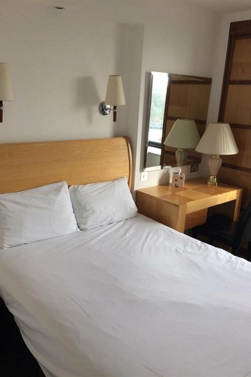 The Britannia Nottingham Hotel Buitenkant foto